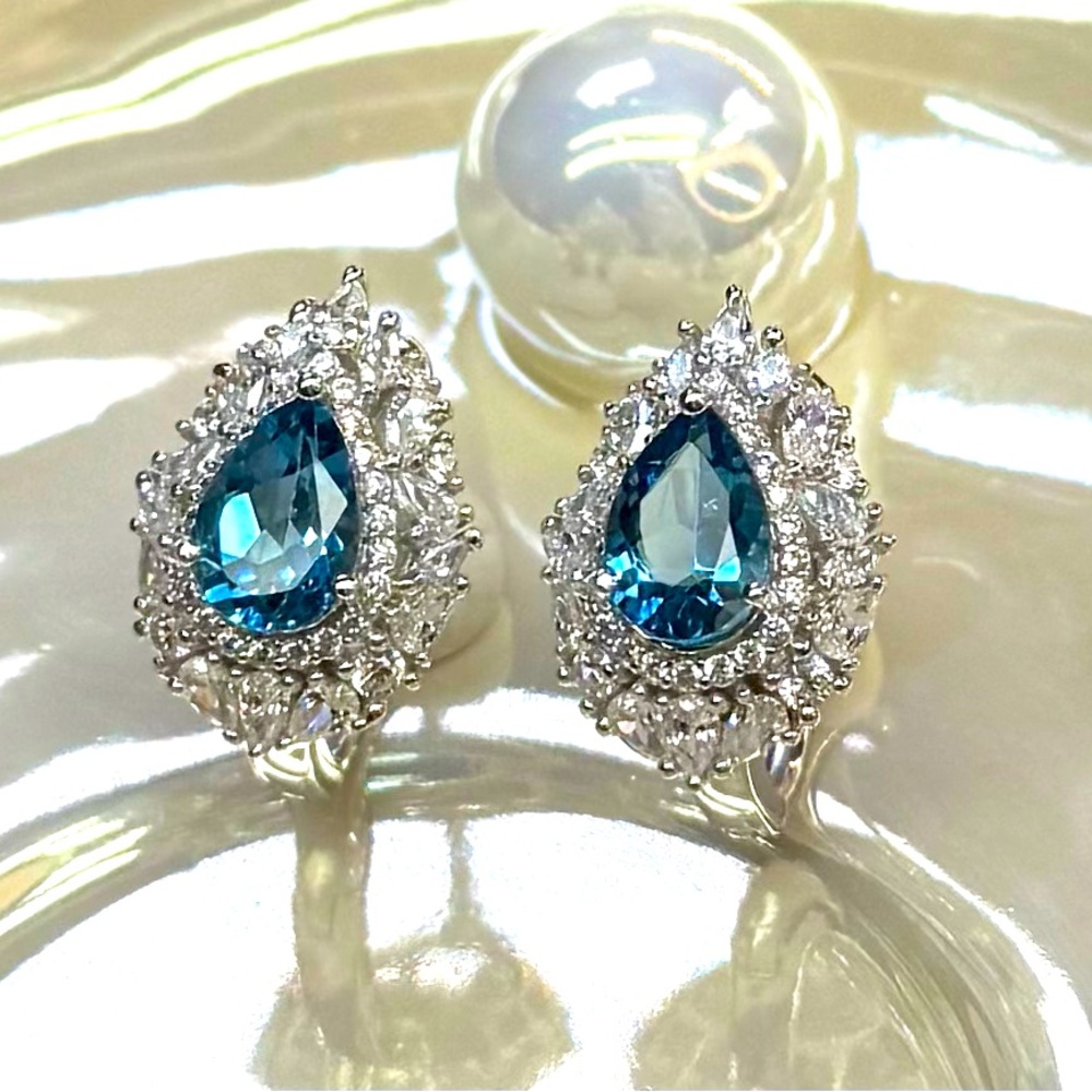 ETL2 3CT Natural Teardrop Cut London Blue Topaz Huggies Earrings Rhodium S925
